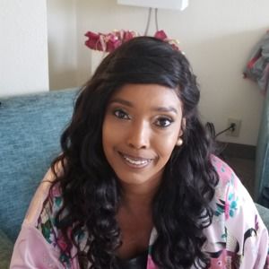 Meet your Posher, Robyn